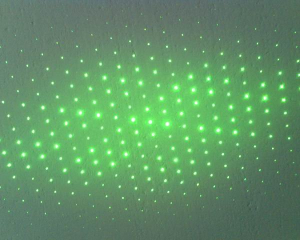 200mw 5in1 green laser pointer with 5 amazing Pattern Heads